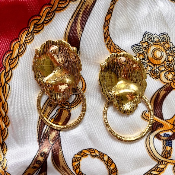 Lion with Hoop Statement Earrings - Picture 2 of 3